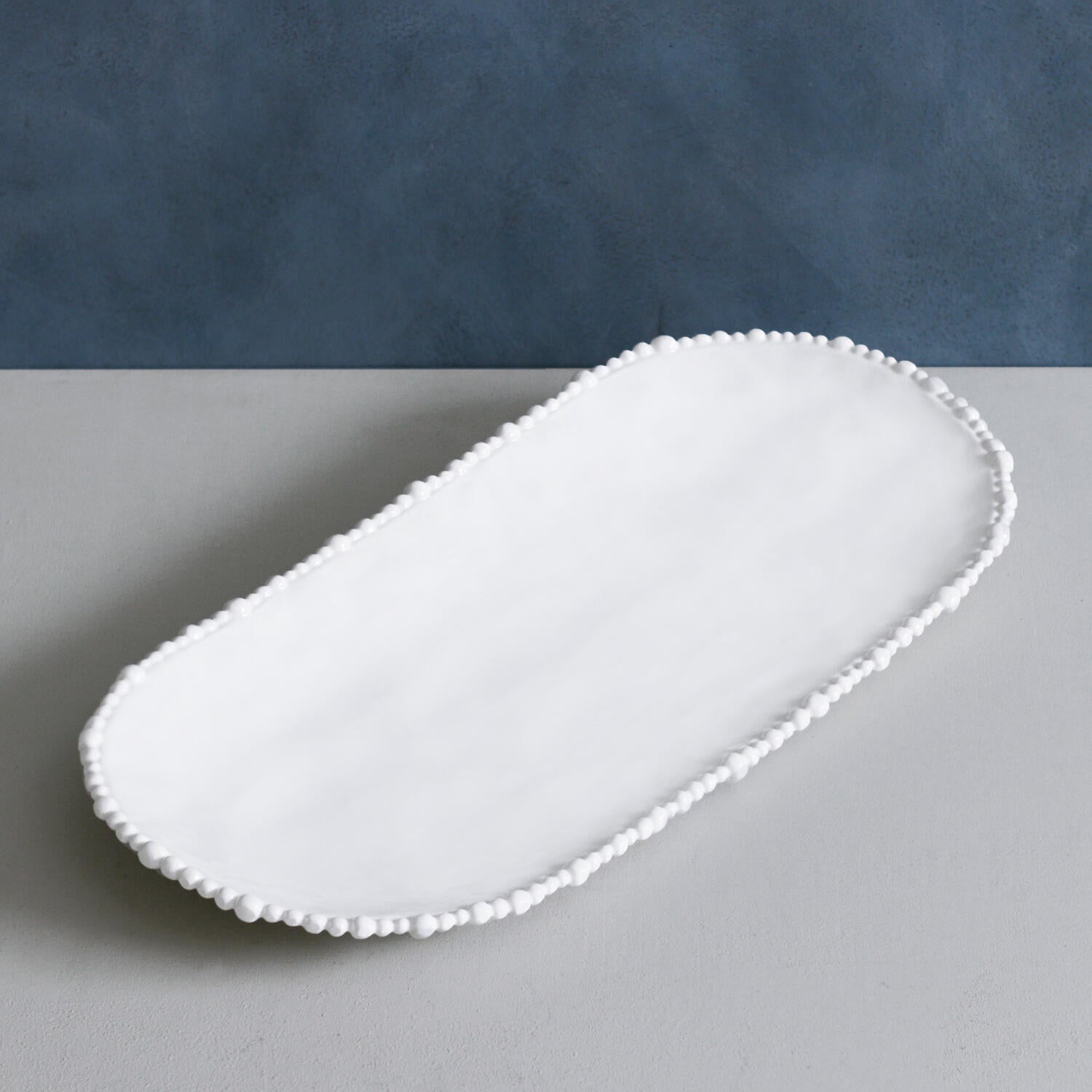 Beatriz Ball Vida Alegria White Oval Tray - Large
