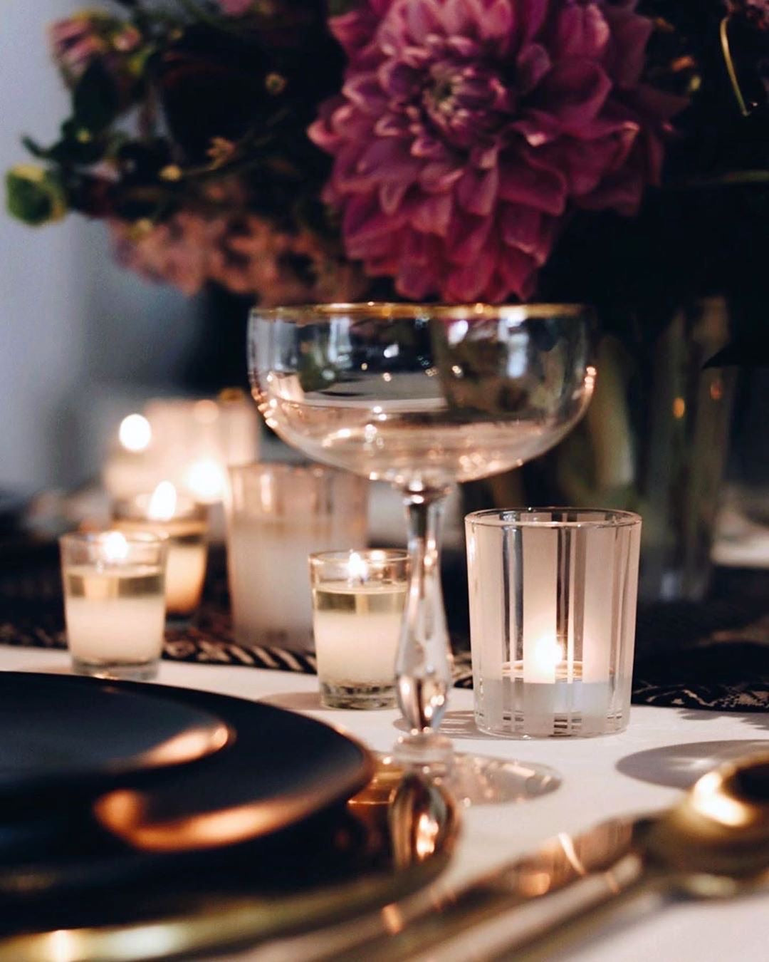 NEST New York Votive Candle - Grapefruit