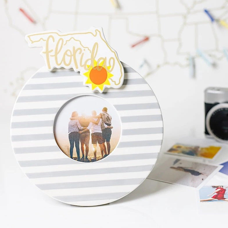 Happy Everything Round Striped Frame - Medium - Stone