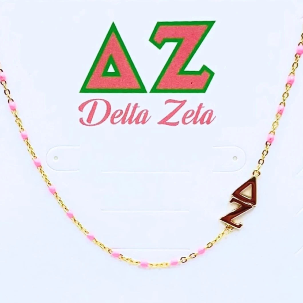 Sorority Necklace - Side Set Greek Letters/Gold - Delta Zeta