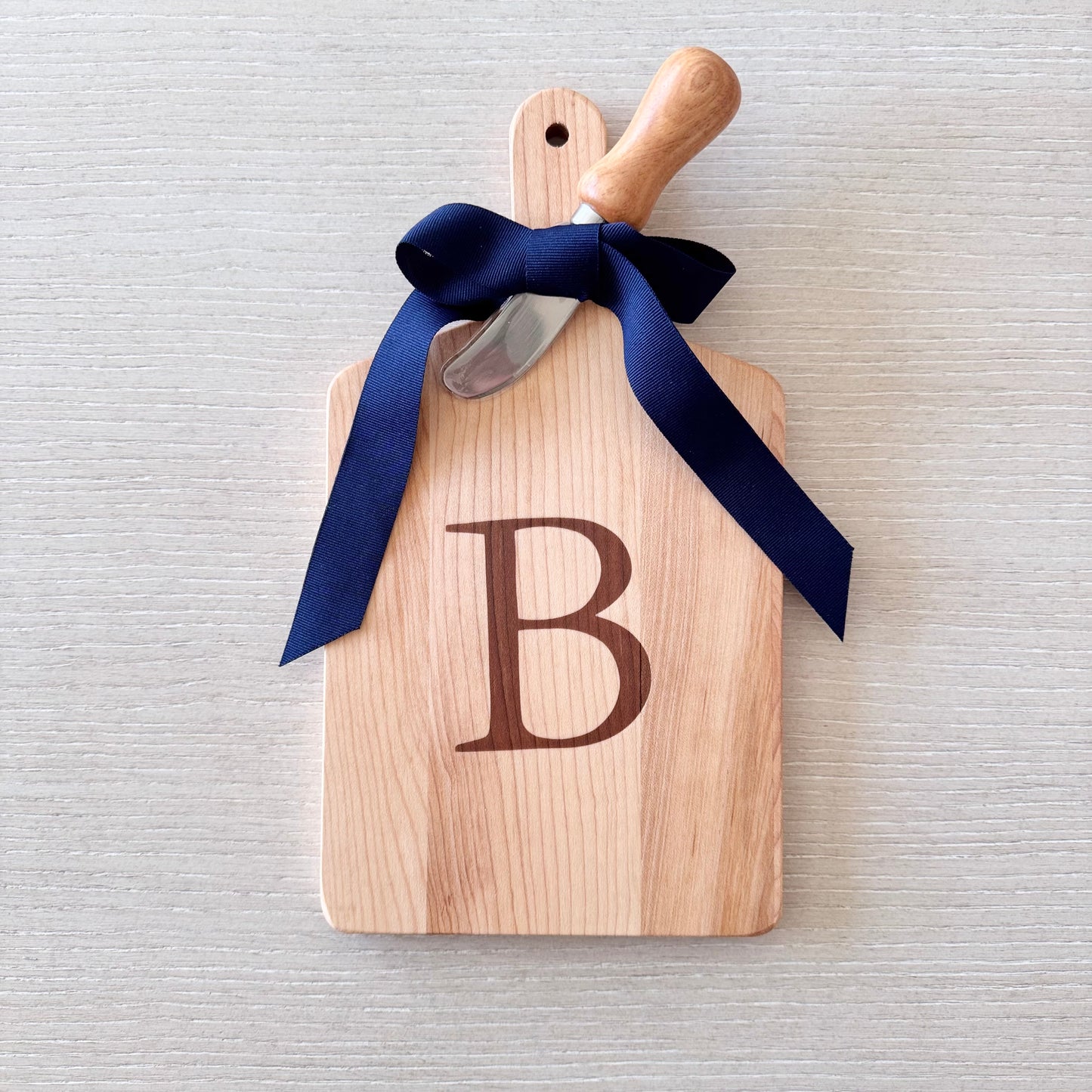 Personalized Maple Cheese Board, Spreader Set