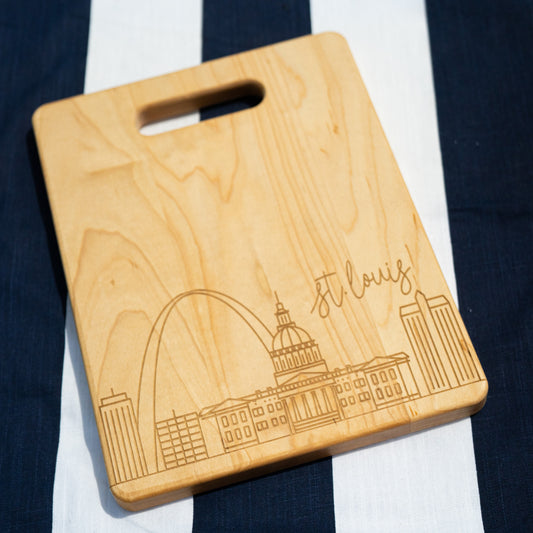 Personalized 8.75" x 11.5" Maple Cutting Board w/Handle